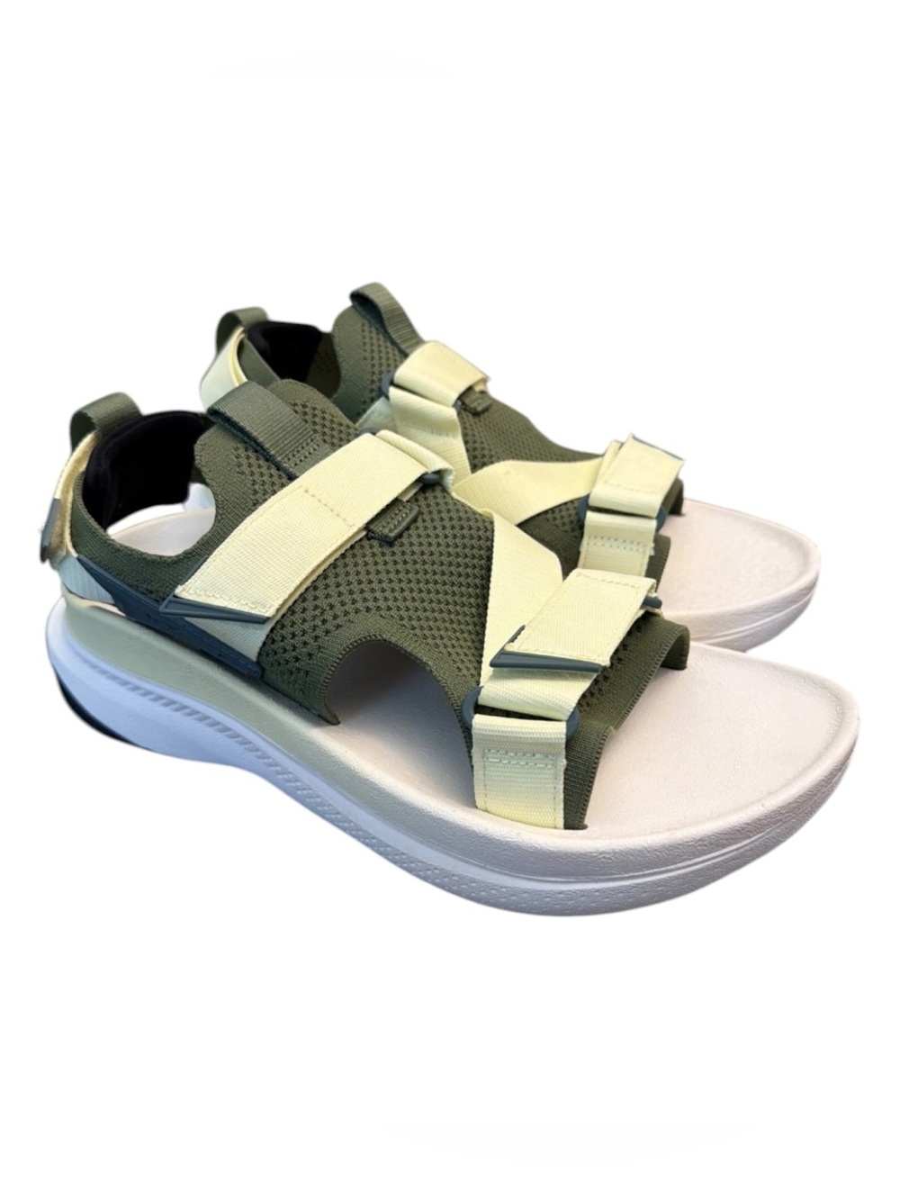 Teva Aventrail Sandals Mens 13 Green Yellow Hiking Outdoor Trail Fishing 1156150